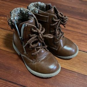 Brown leather-look boots toddler size 8